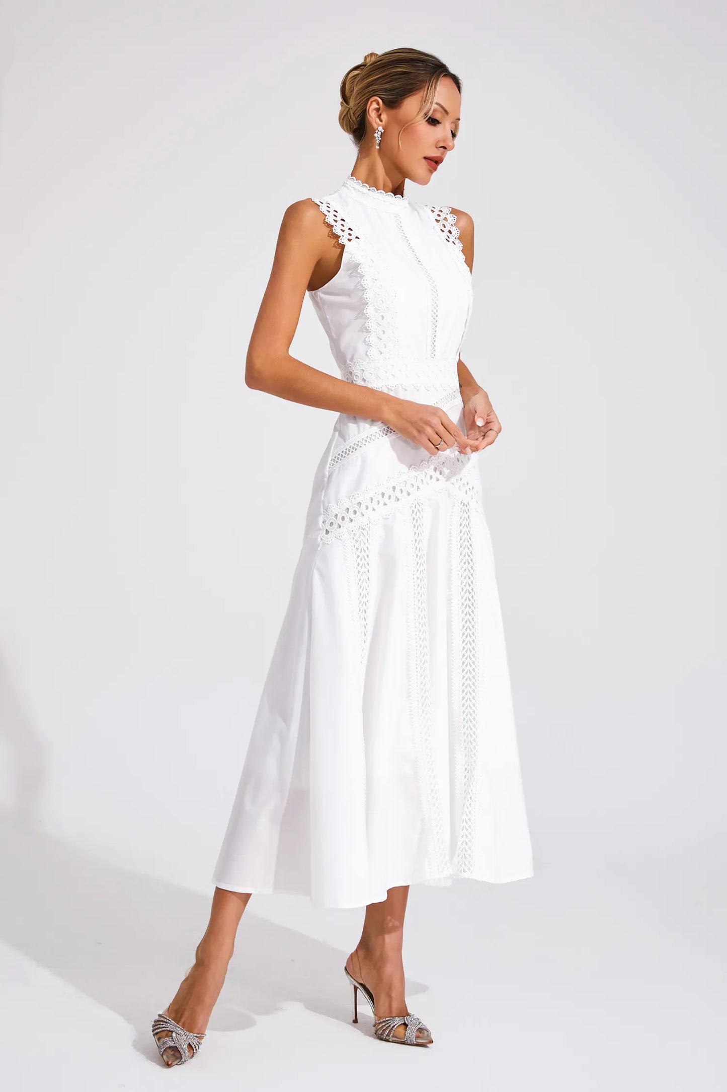 Lysa | Robe midi élégante en dentelle pour les occasions spéciales - Image 12