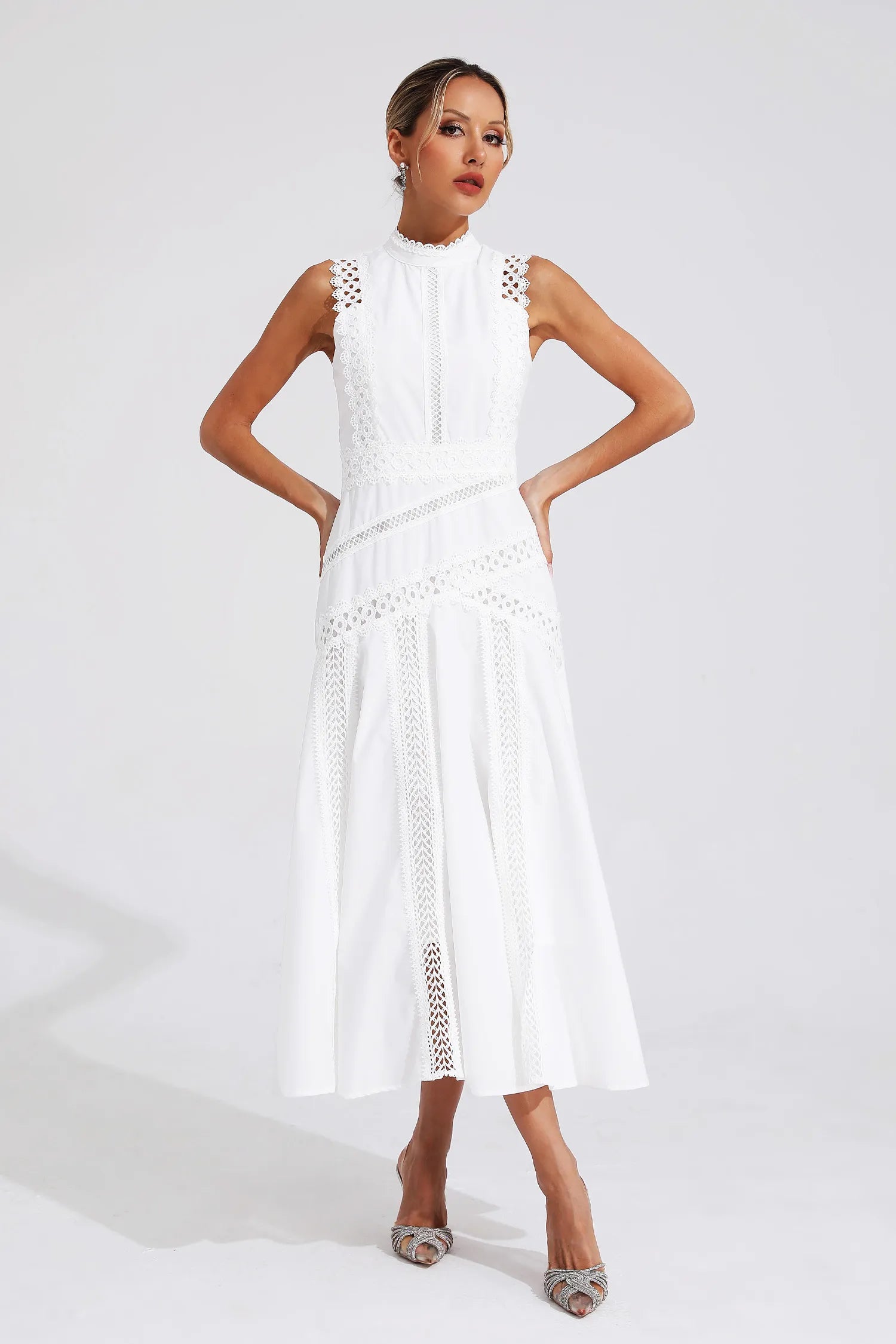Lysa | Robe midi élégante en dentelle pour les occasions spéciales - Image 14