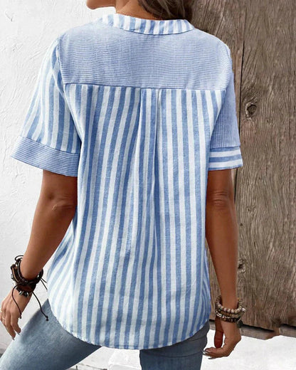 Image of Annette | Stribet Dame Bluse med Knapper