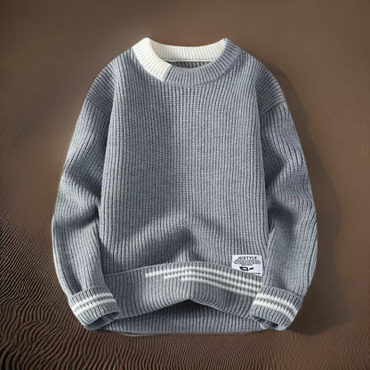 Honoré | Pull rayé à col rond et coupe décontractée pour homme - Image 2