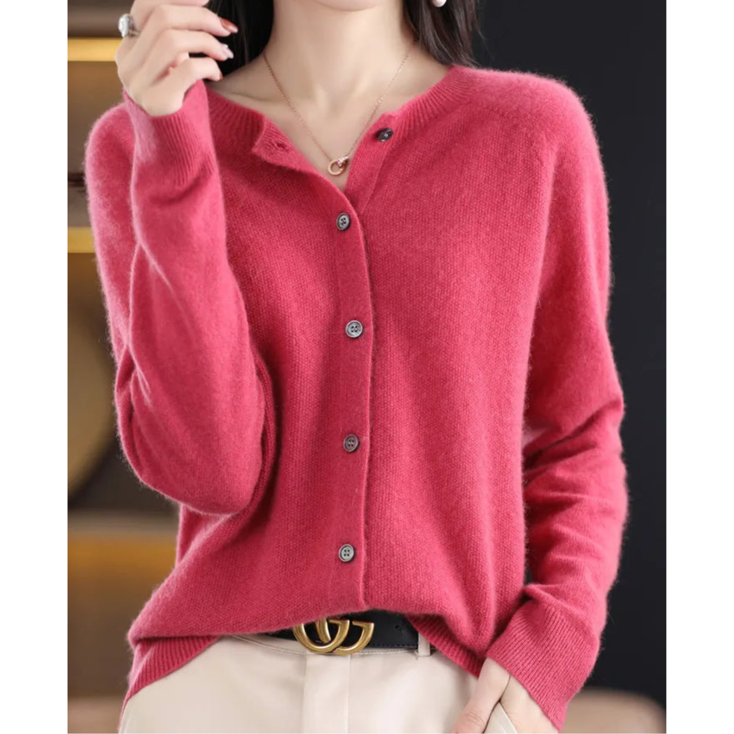 Dame O-hals Cardigan med Elegant Design