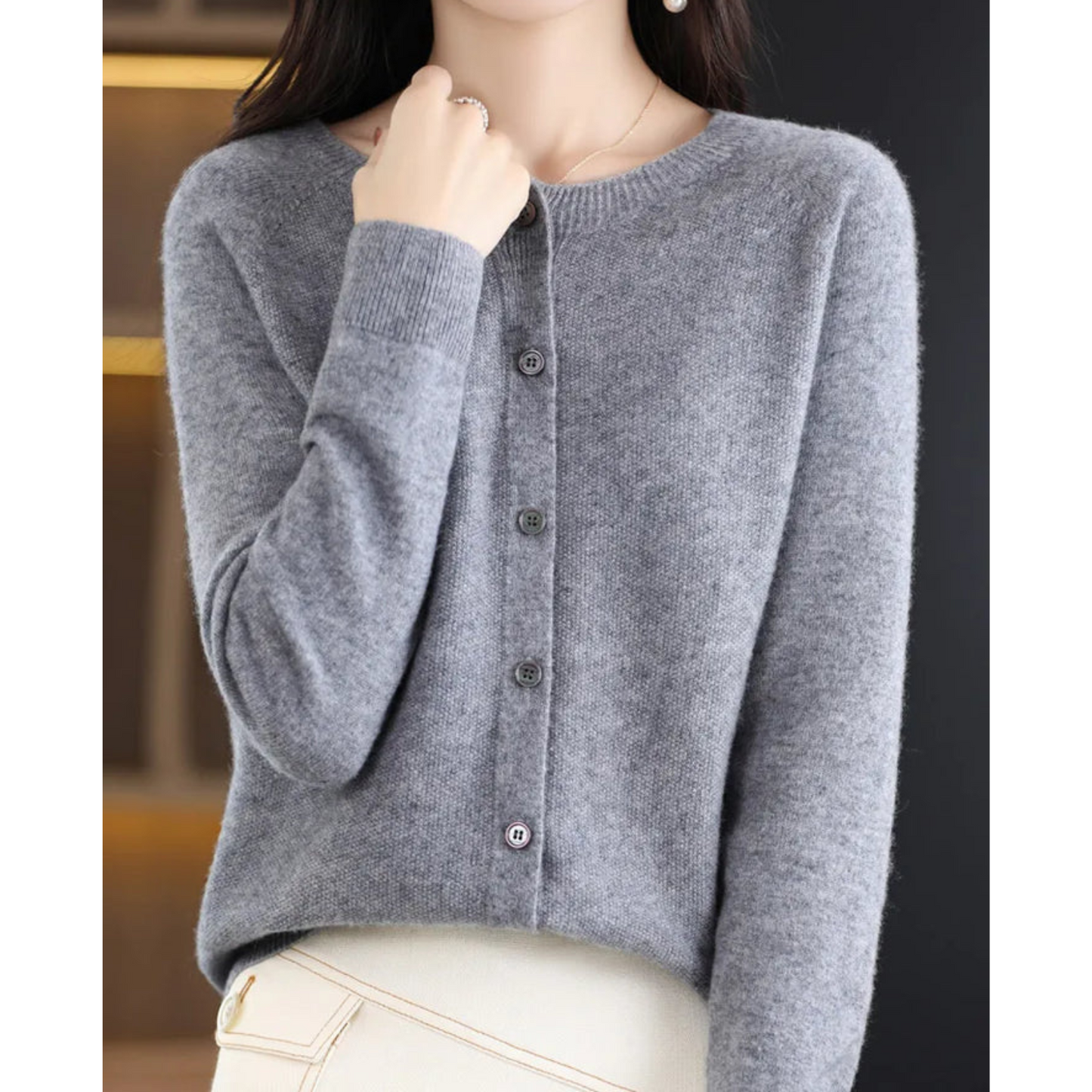Dame O-hals Cardigan med Elegant Design