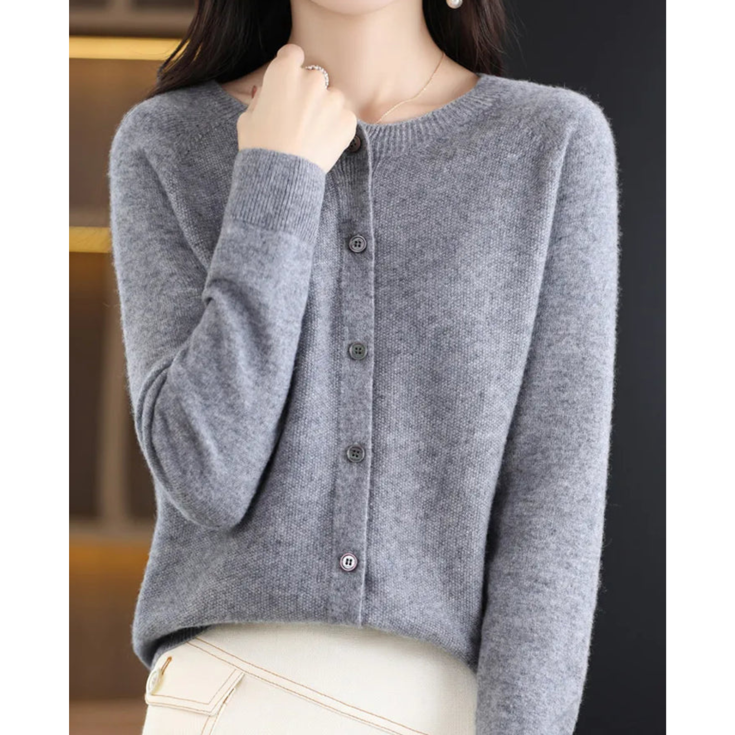 Dame O-hals Cardigan med Elegant Design