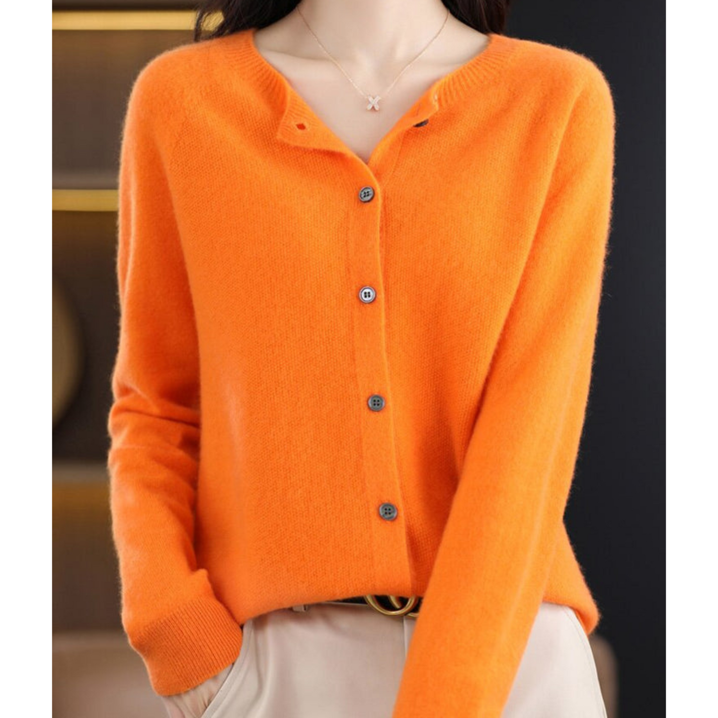 Dame O-hals Cardigan med Elegant Design
