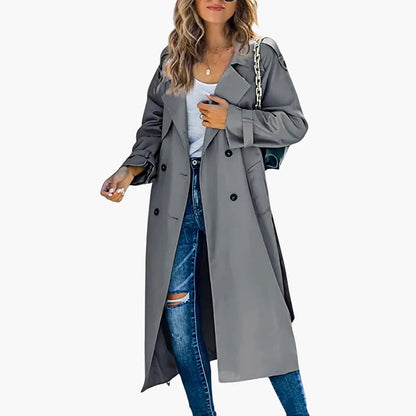 Dobbeltradet trenchcoat til damer