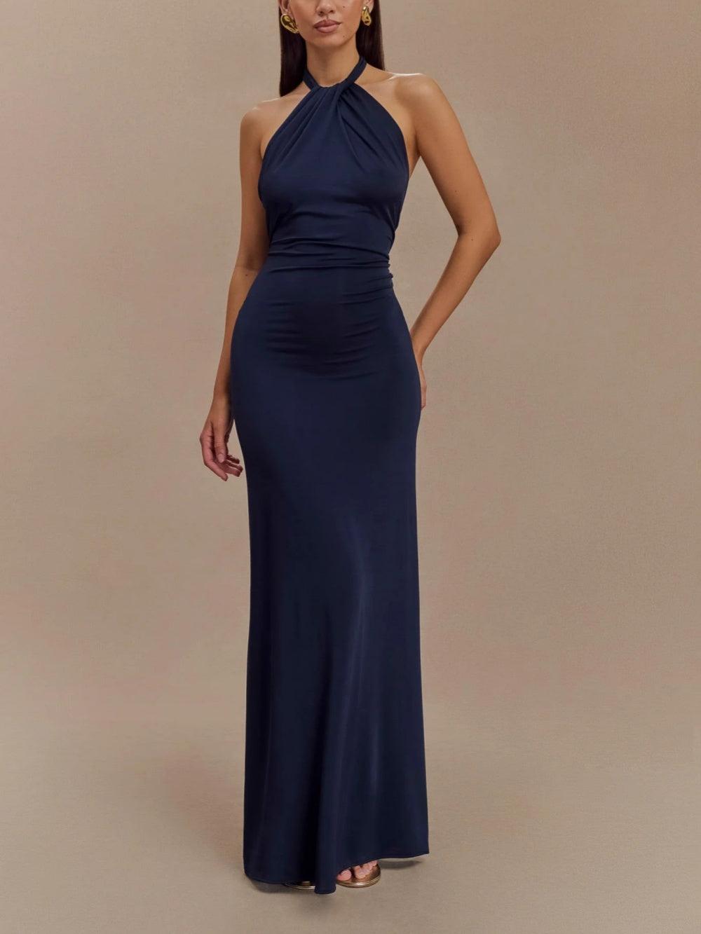 Image of Elly | Dame Halter Fitted Maxi Kjole