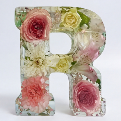 Florenza™ – Personliggjort Blomster Harpiks Bogstav Lys