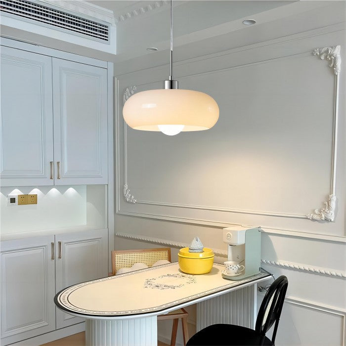 FormaGlow | Vintage Bauhaus Pendellampe med Formet Glas Skærm