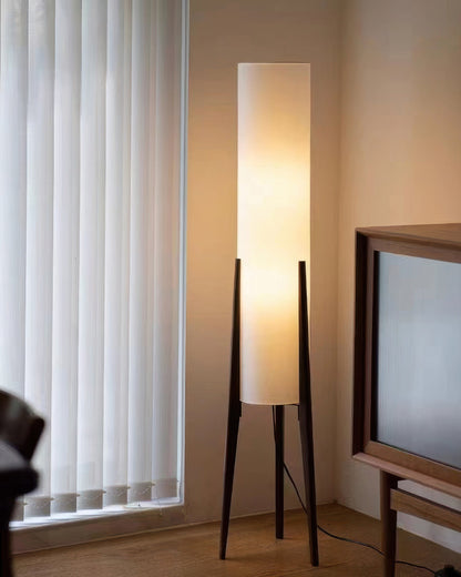 Gulvlampe i Valnød - Moderne & Retro Design | Art Lampe