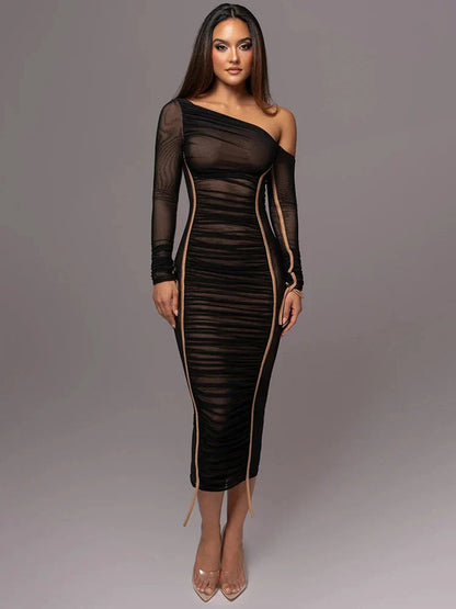 Image of Gunnvor | Dame One Shoulder Rynket Midi Kjole