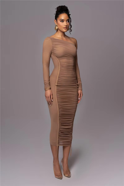 Image of Gunnvor | Dame One Shoulder Rynket Midi Kjole