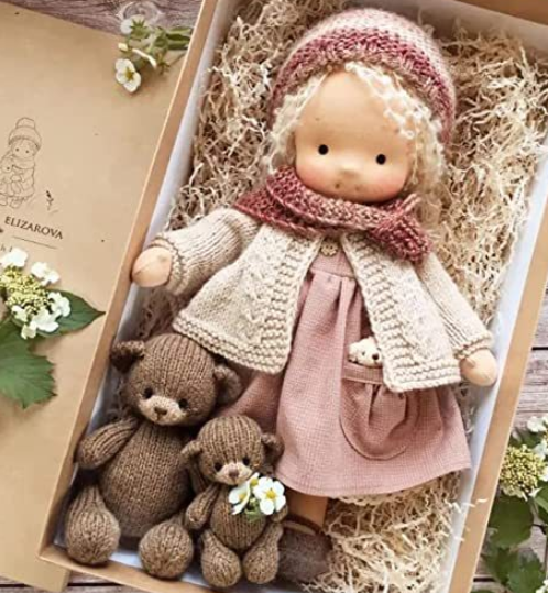 Håndlavet Waldorf Dukke – Fantasifuld Legeselskab | Naturligt Uddannelseslegetøj til Børn
