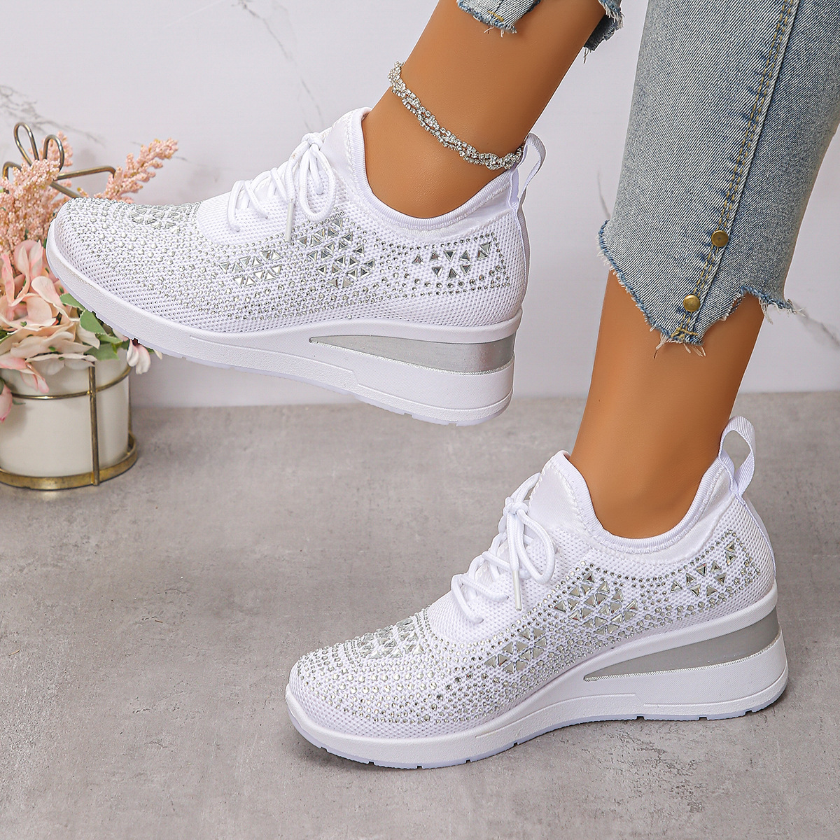 Happy™ Kvinder Sneakers: Stilfulde Åndbare Wedge Hæl Kvinders Sneakers med Funklende Rhinsten