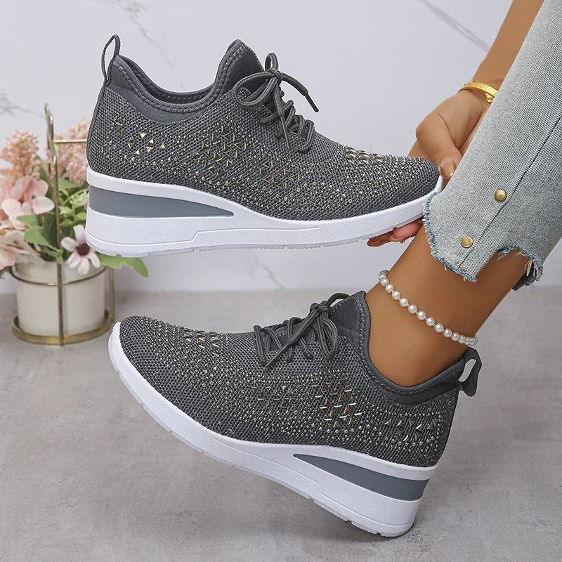 Happy™ Kvinder Sneakers: Stilfulde Åndbare Wedge Hæl Kvinders Sneakers med Funklende Rhinsten