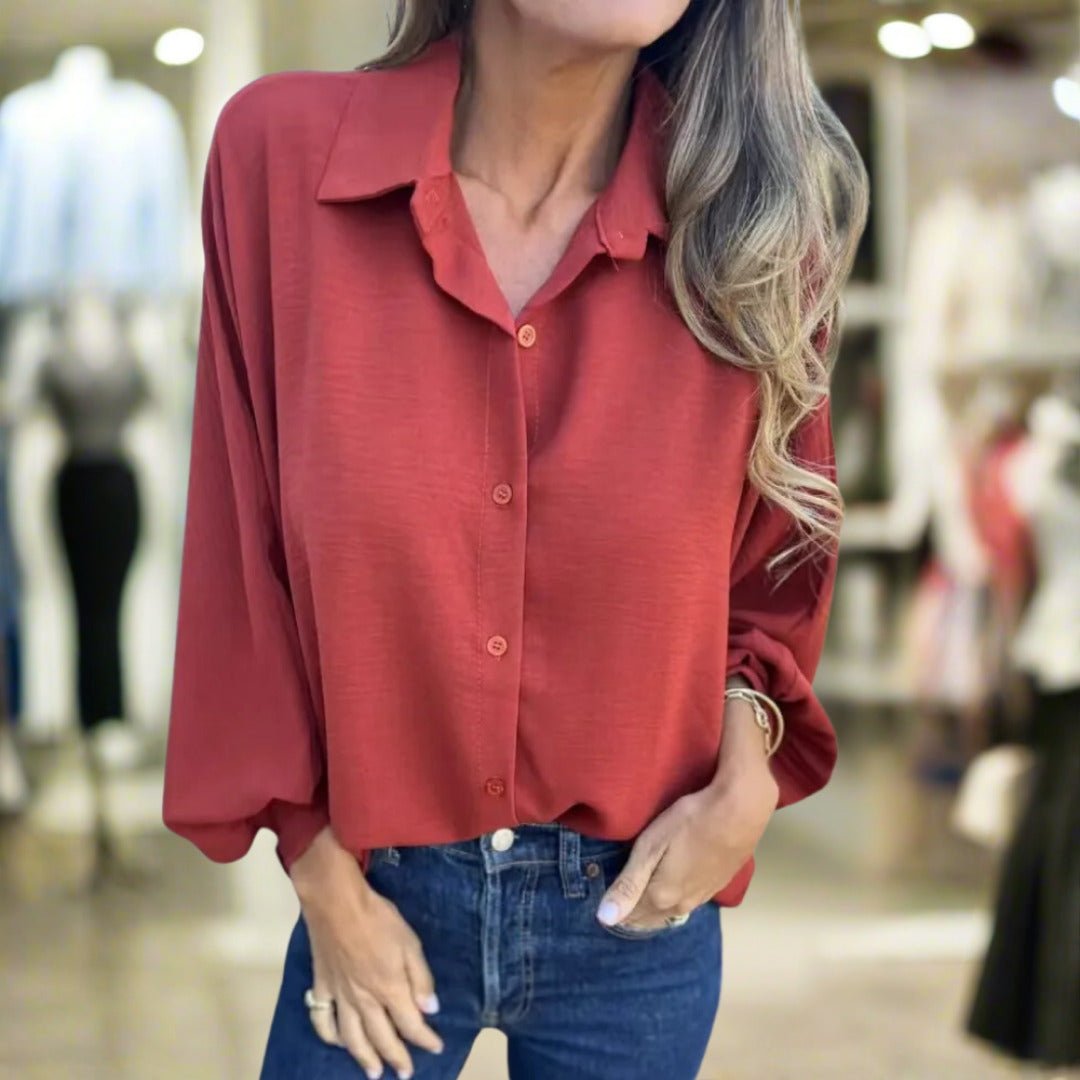 Zoe | Chemise à col inversé pour femmes - Image 3