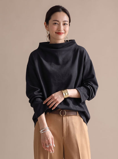 Langærmet pullover-top med mock-neck og afslappet pasform til damer