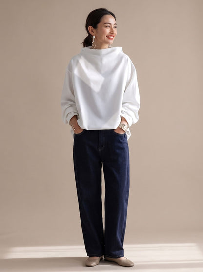 Langærmet pullover-top med mock-neck og afslappet pasform til damer