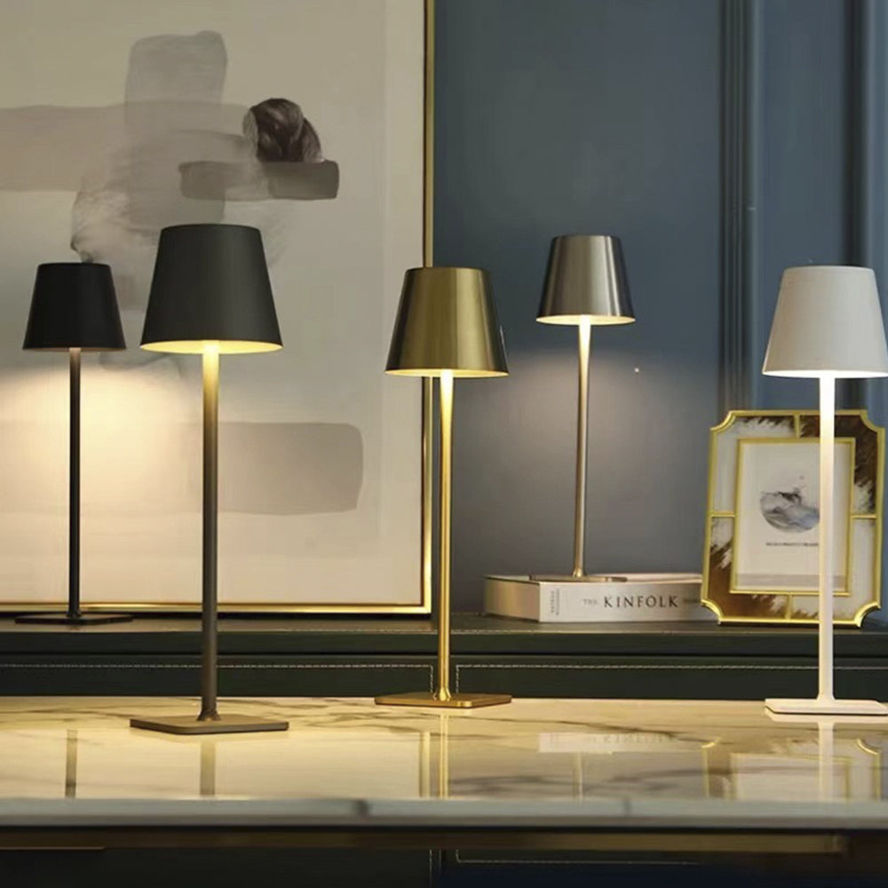 LED Bordlampe med Berøring og Genopladelig Funktion