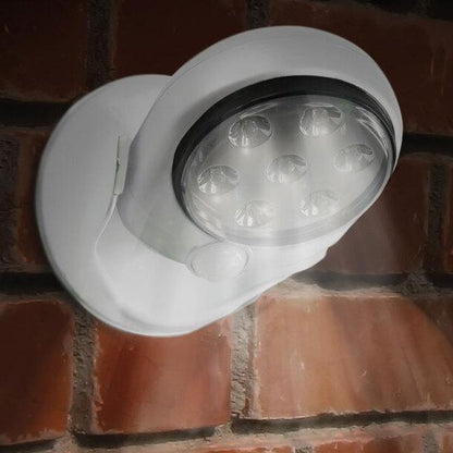 LED Sensorlampe med bevægelsessensor og 360 graders vinkel
