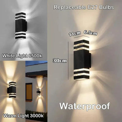 LumiBloc LED Udendørs Væglampe – Moderne IP65 Op & Ned Design med E27 Fatning