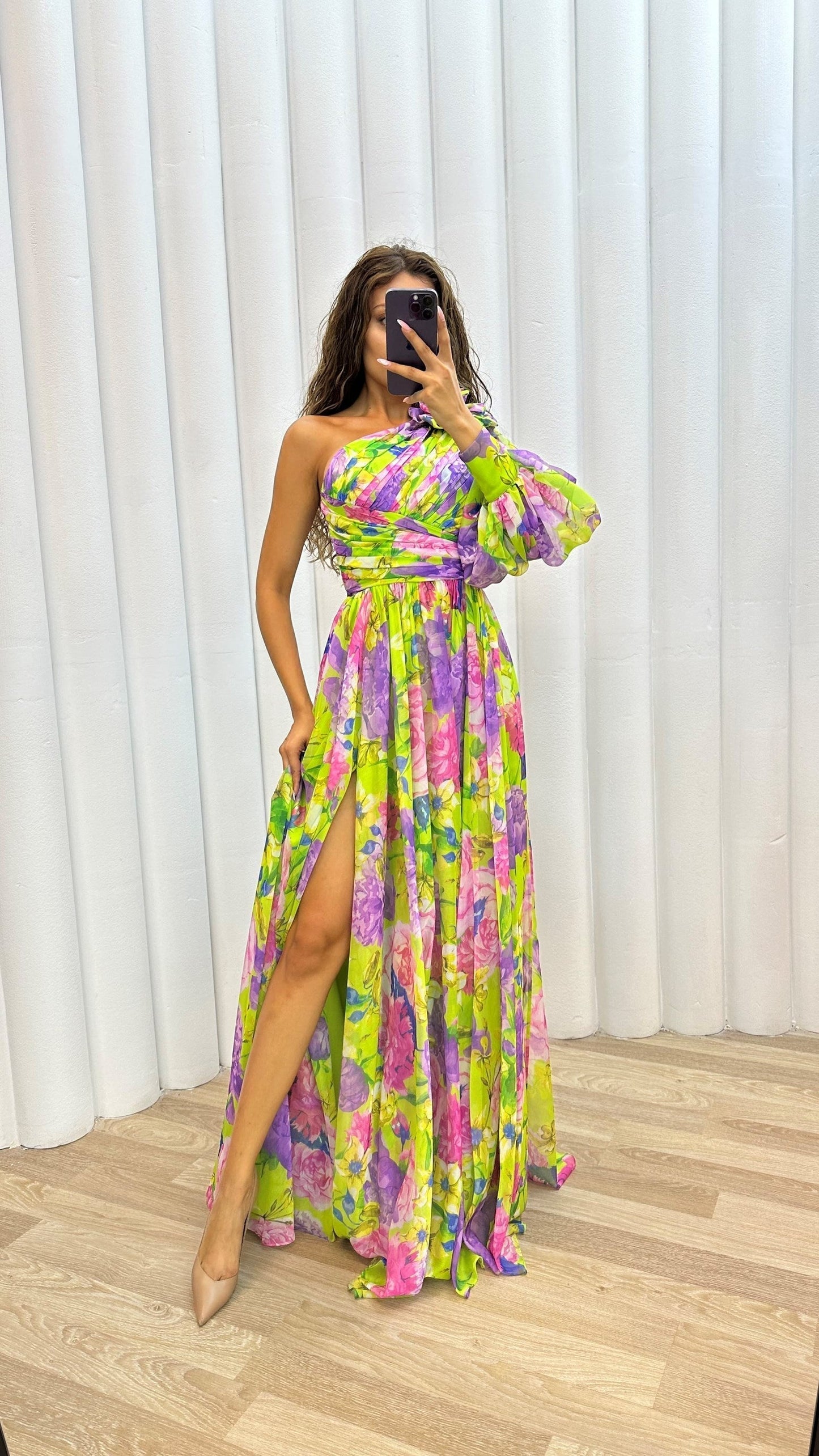 Image of Madeleine | Dame One Shoulder Blomstret Maxikjole