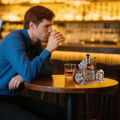 Marcelie | Harley Motorcykel Formet Whiskey Karaffel til Hjemmebaren