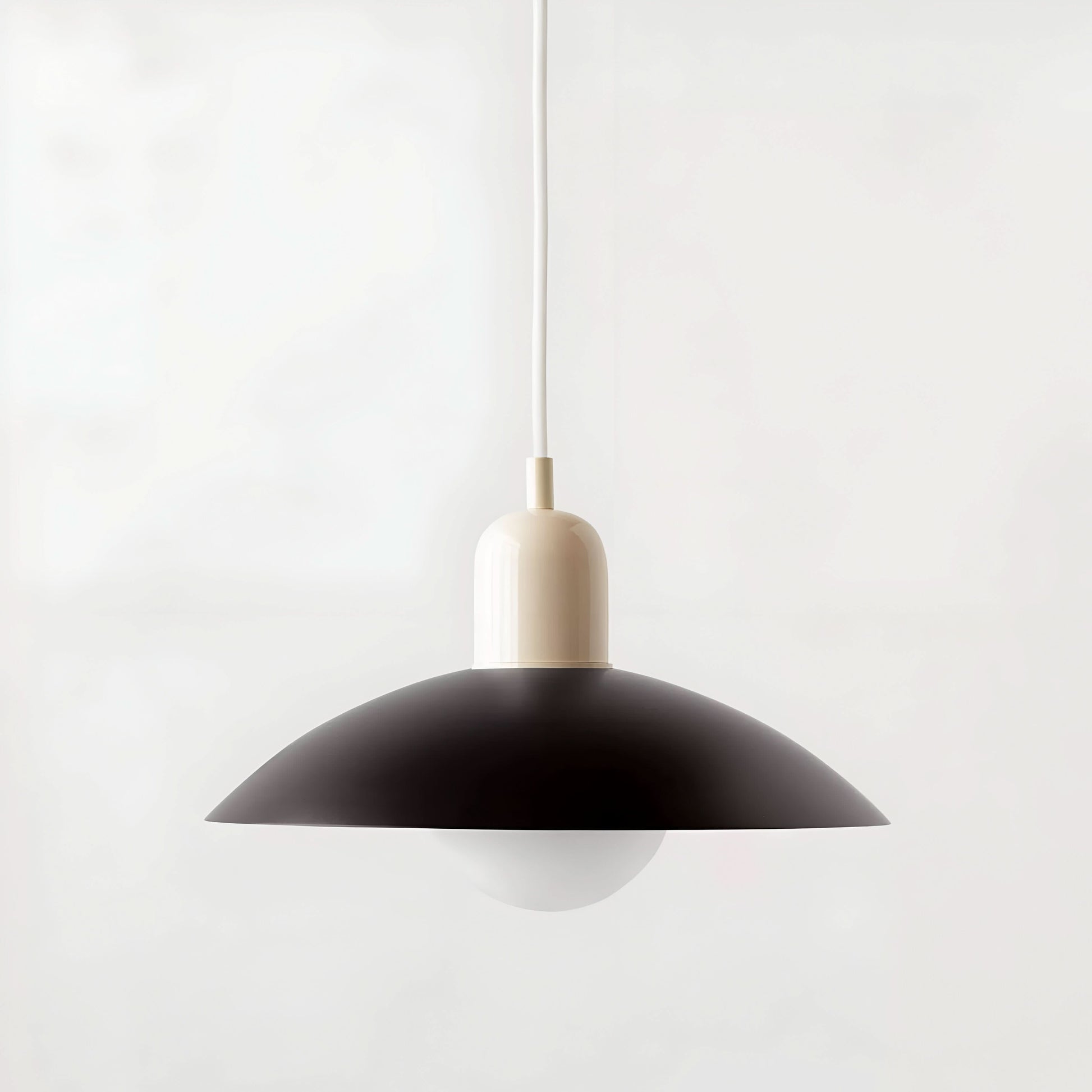 Marcelie | Moderne Macaron Bauhaus Pendelampe – Jernskærm