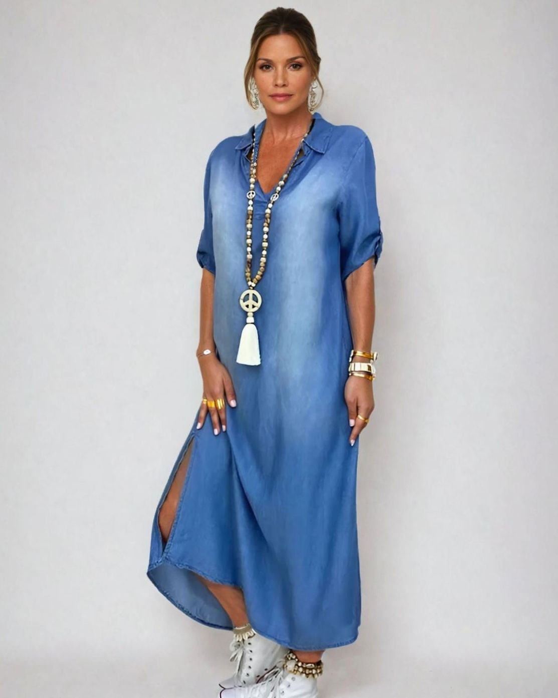 Maxi-skjortekjole i denim-look til kvinder med afslappet pasform og sideslids
