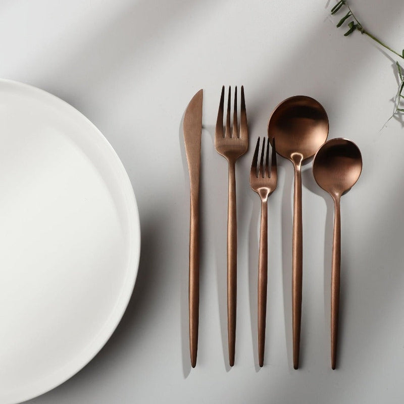 Minimalistisk Bestik – Høj Kvalitet Rustfrit Stål | Elegant Design