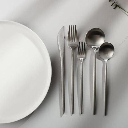 Minimalistisk Bestik – Høj Kvalitet Rustfrit Stål | Elegant Design