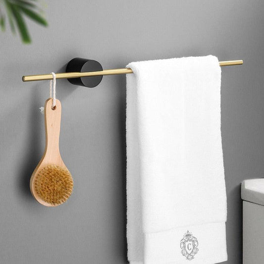 Moderne Metal Håndklædeholder Stativ med Justerbar Stang – Elegant Design til Badeværelset