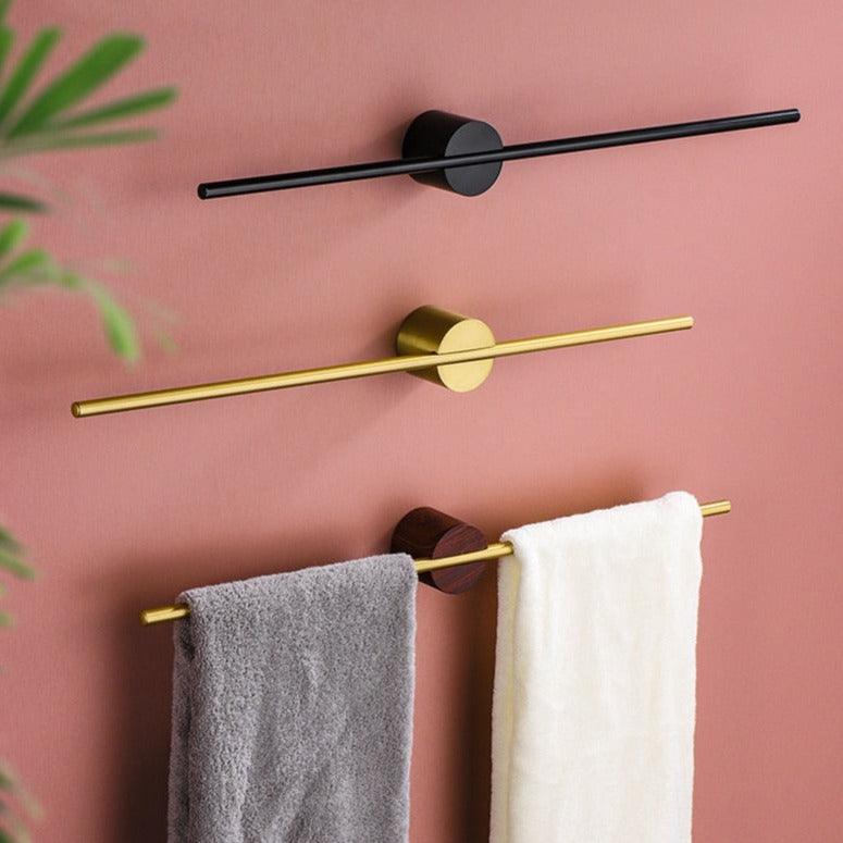 Moderne Metal Håndklædeholder Stativ med Justerbar Stang – Elegant Design til Badeværelset