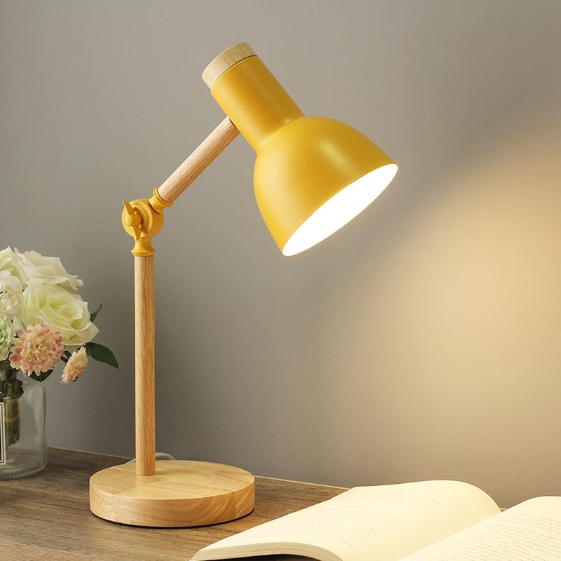NordicGlow | Skandinavisk Træ Skrivebordslampe