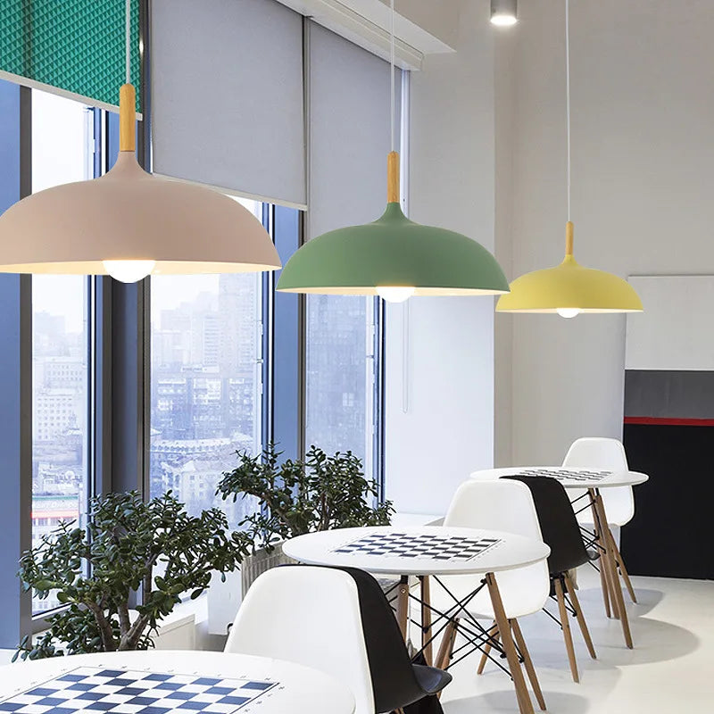 NordicOak Loft LED Eg Loftlampe – Skandinavisk Design