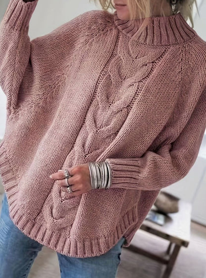 Oversized kabelstrikket sweater med høj hals til damer