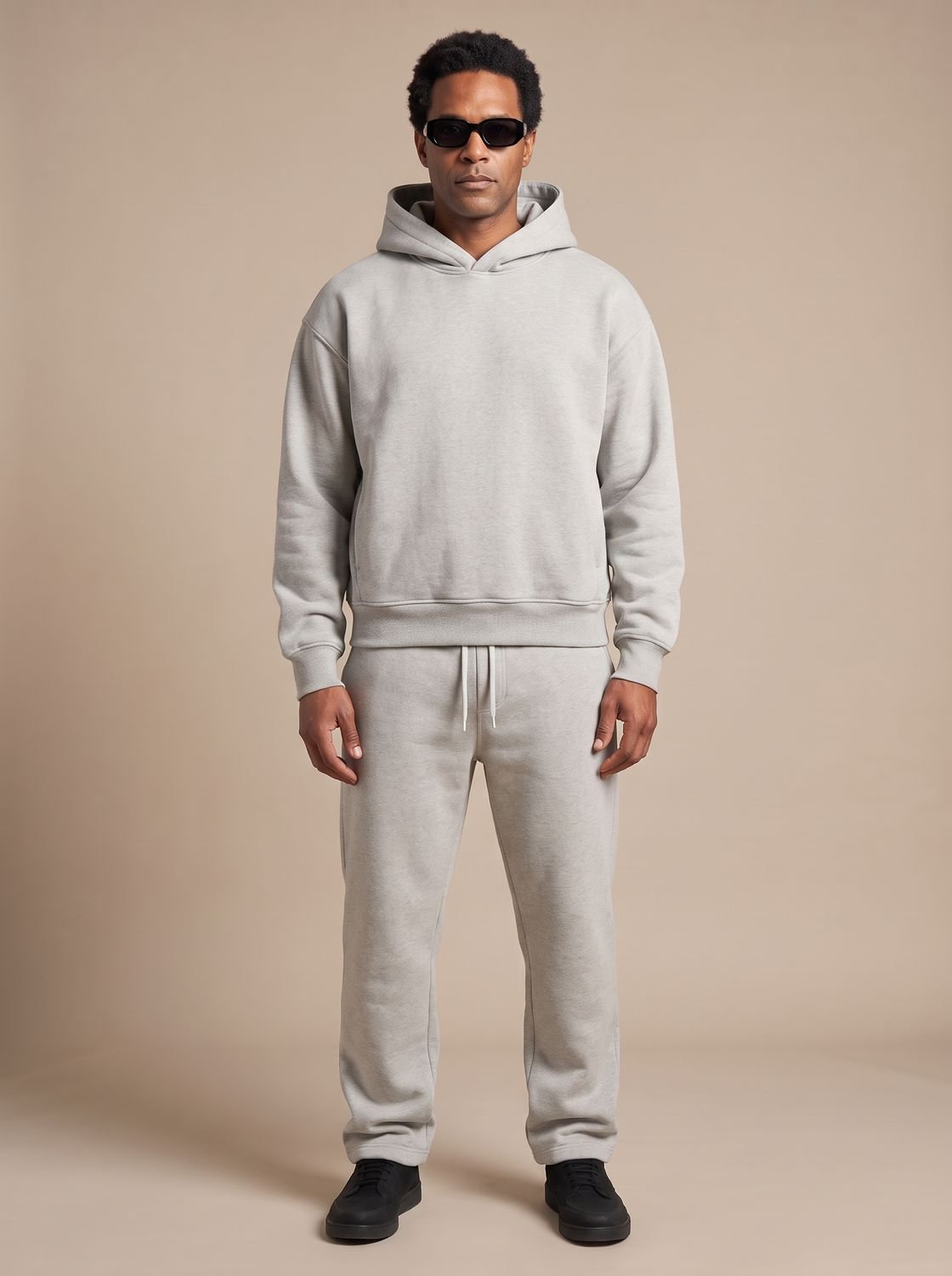 Oversized sweatsæt i fleece med hættetrøje og joggingbukser til mænd