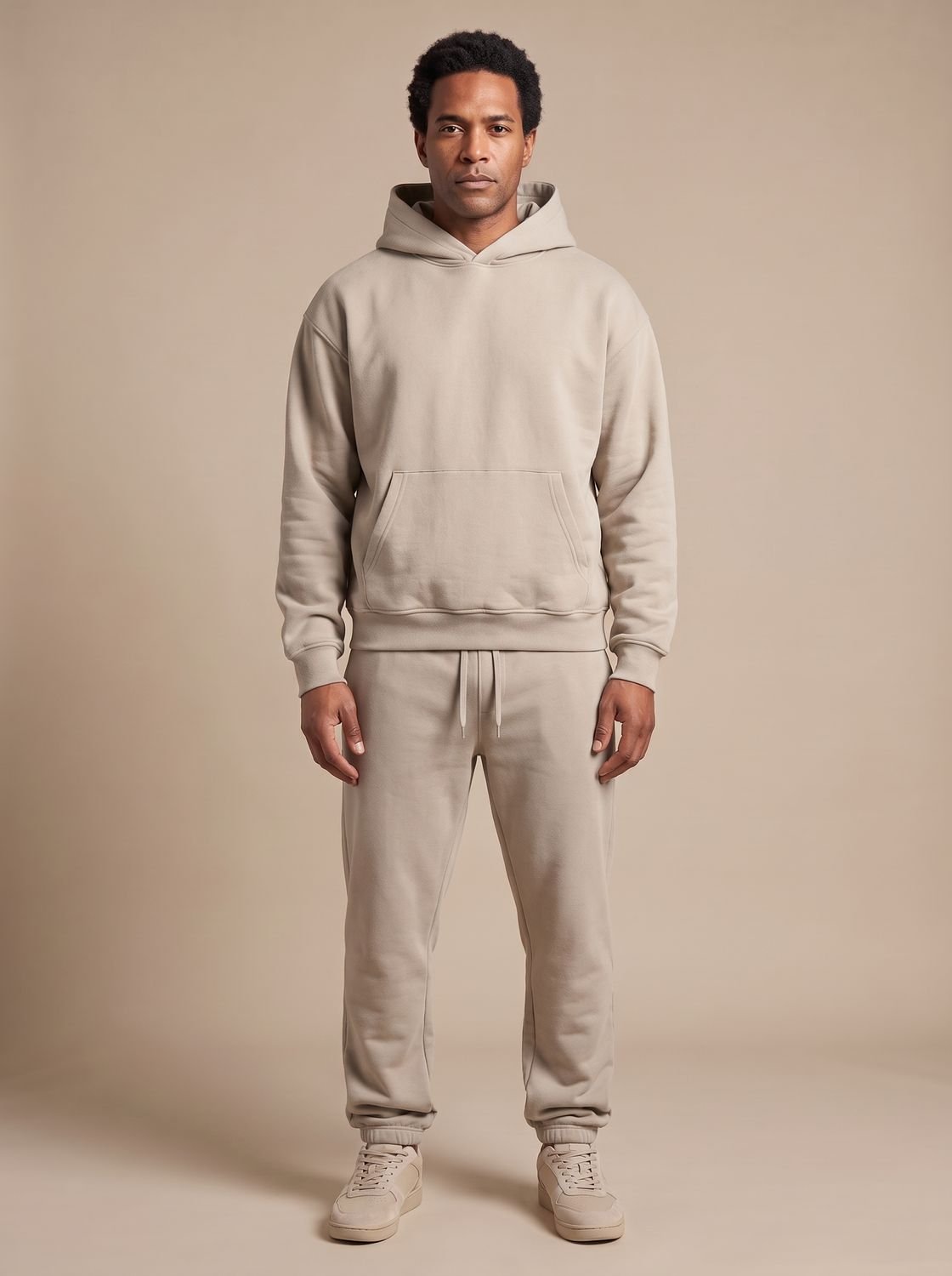 Oversized sweatsæt i fleece med hættetrøje og joggingbukser til mænd