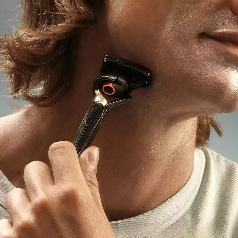 PrecisionRazor - Multi-Blade Hurtigfrigivelse Høj Præcision Barberkniv