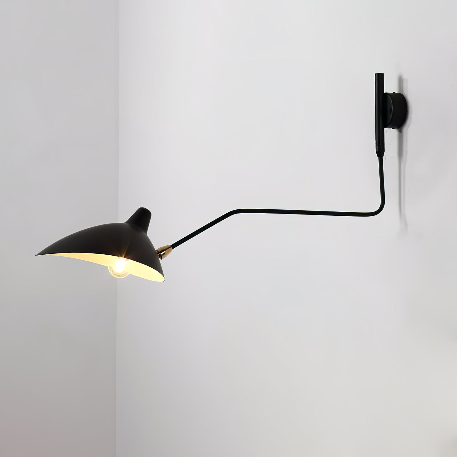 Serge Mouille Væglampe - Design Væglampe - Justerbare Arme
