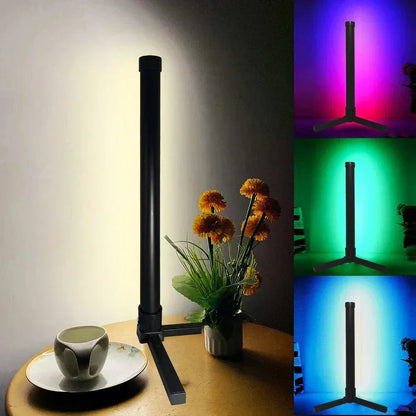 Slank RGB Hjørnelampe med Fjernbetjening - Moderne Belysning