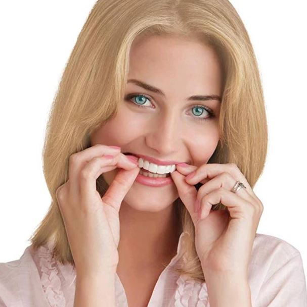 SnapLock Tandproteser | Sikker Komfort til Dit Smil