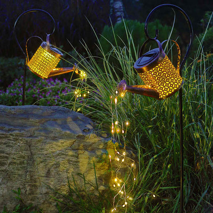Solcelledrevet Vandkande LED Lampe til Haven