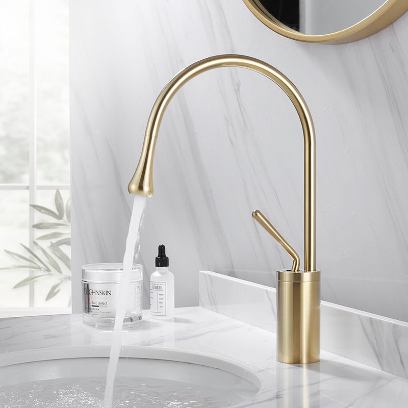 StreamSwirl | Elegant Drejbar Vandhane