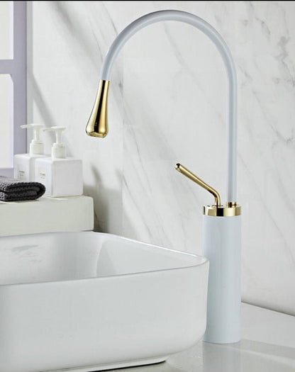 StreamSwirl | Elegant Drejbar Vandhane