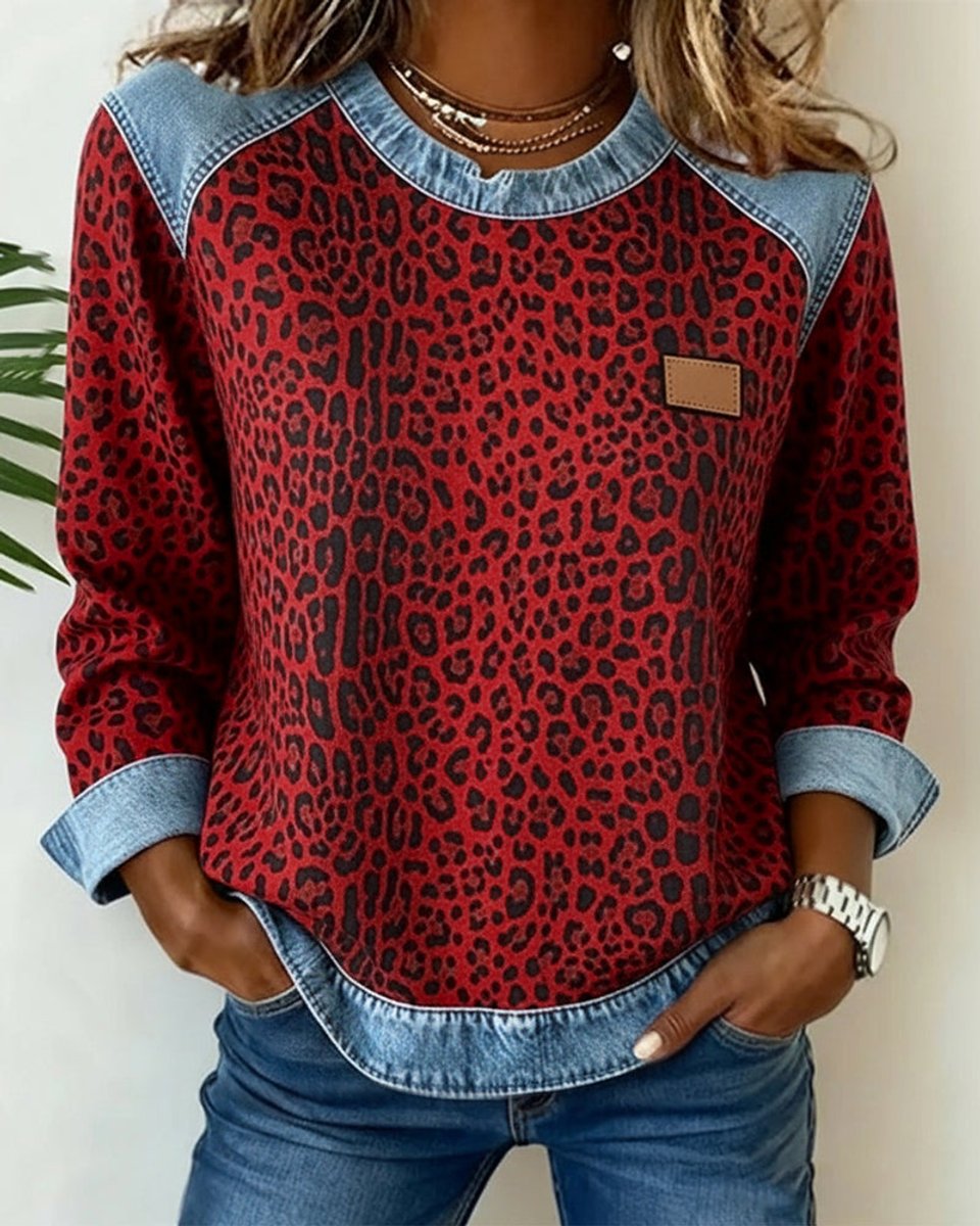 Sweater til damer med leopardprint og denim-patchwork