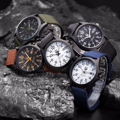 Taktisk Militær Ur – Holdbart & Vandtæt Army-Style Armbåndsur