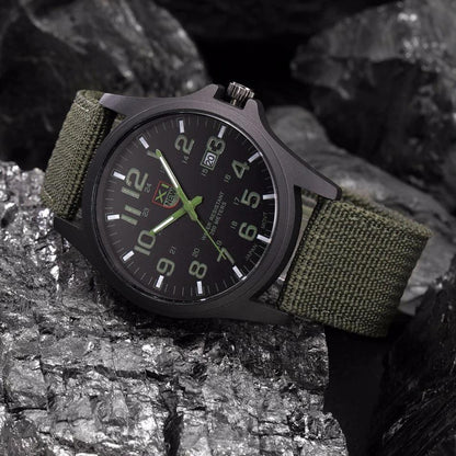 Taktisk Militær Ur – Holdbart & Vandtæt Army-Style Armbåndsur