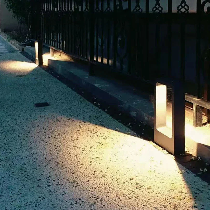 TerraLuxe - Jordhave Lampe til Udendørs Brug