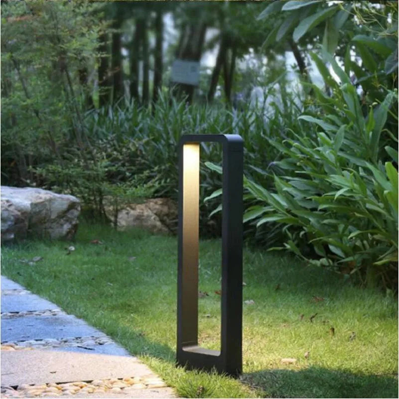TerraLuxe - Jordhave Lampe til Udendørs Brug
