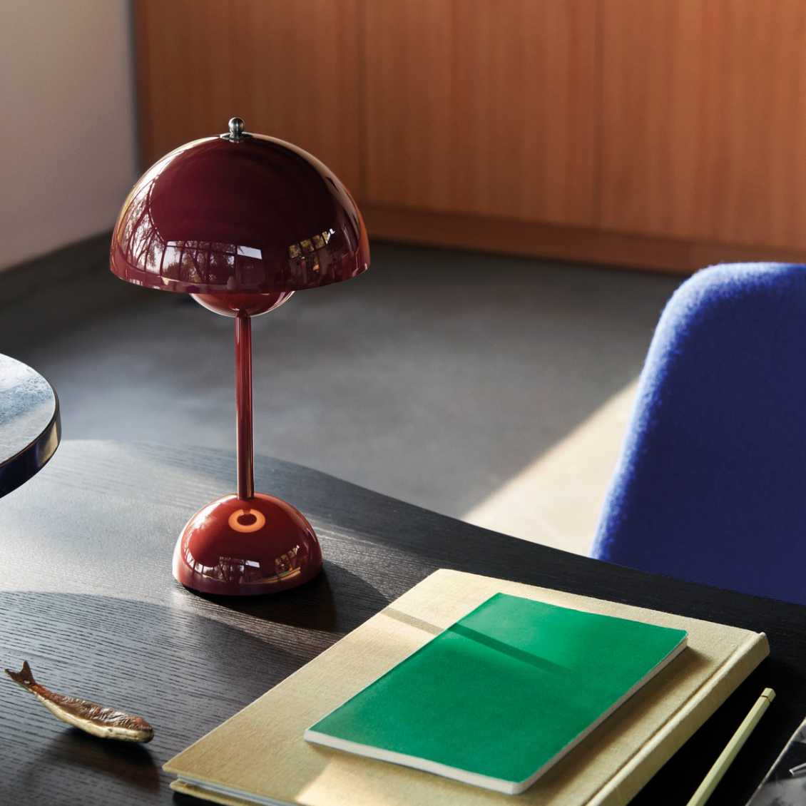 Trådløs Retro LED Bordlampe med Parasol Design